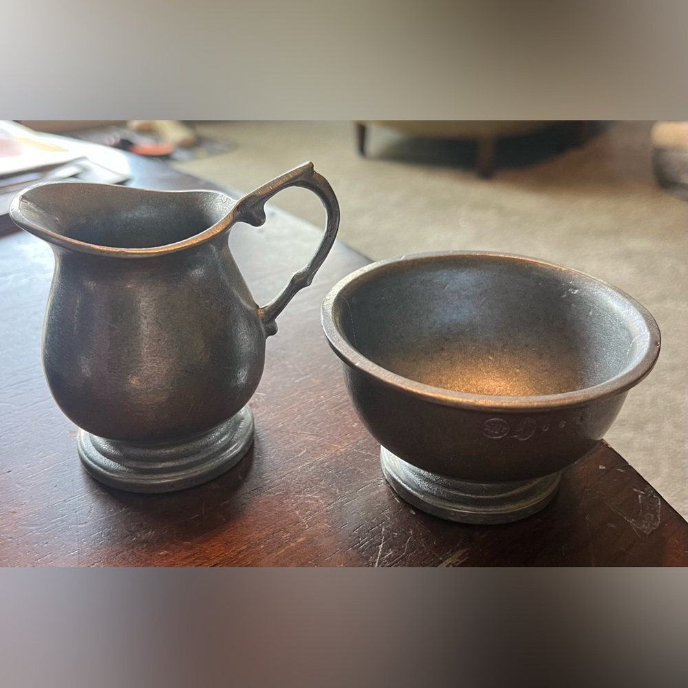 Elegant Wilton Pewter Creamer and Sugar Bowl Set Vintage